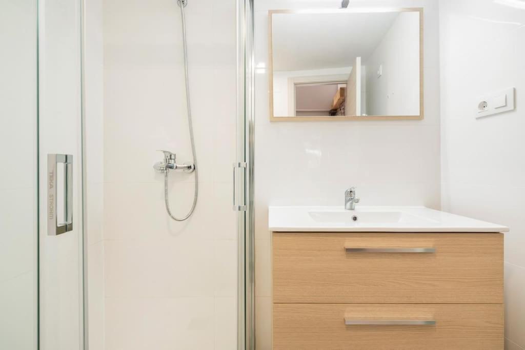 Apartamento Charming Flat In Madrid-Rio Exterior foto